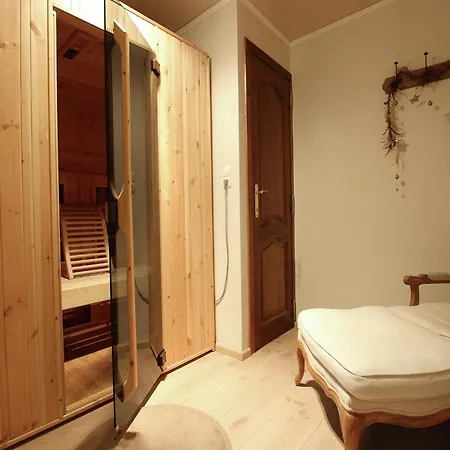 Holiday home Great In Bastogne With Sauna *