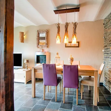 Holiday home Great In Bastogne With Sauna Le Parque