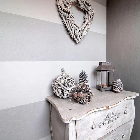 Dom wakacyjny Great In Bastogne With Sauna Le Parque