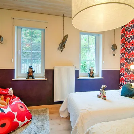 Nyaraló Great In Bastogne With Sauna Le Parque