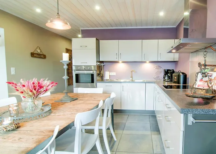 Great In Bastogne With Sauna Vakantiehuis Le Parque